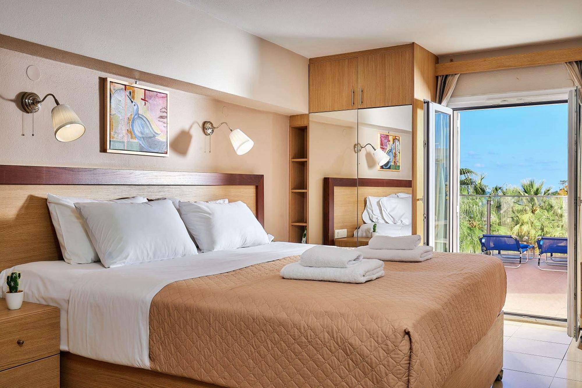 Dorian Boutique Hotel-Apartments Херсонисос Екстериор снимка